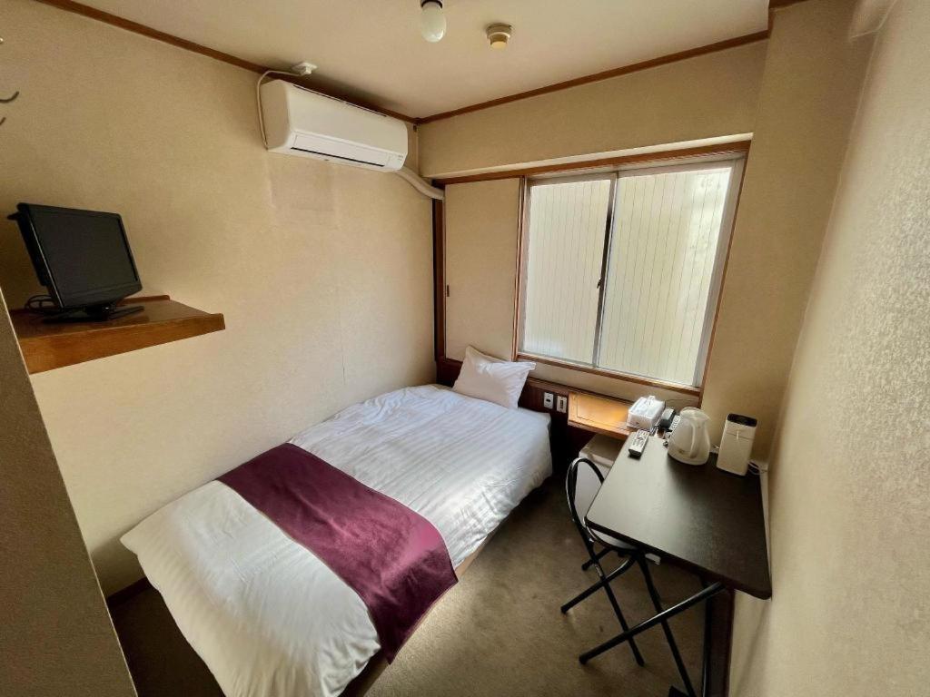 Hotel Plaza 2*