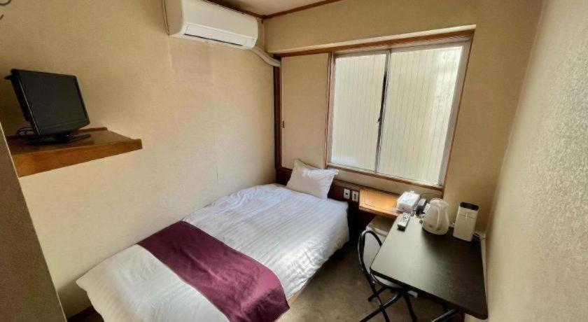 Hotel Plaza 2*